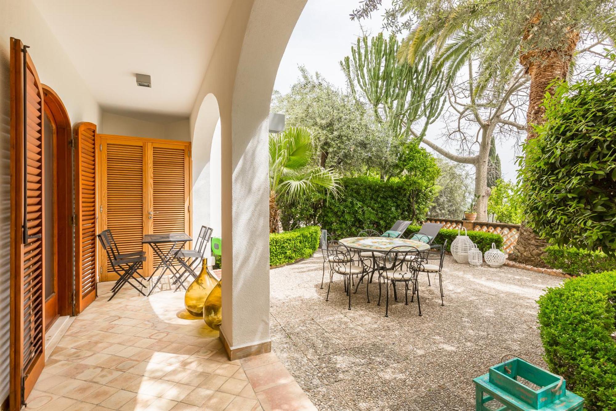 La Matrangela Charme Apartments Taormina Exterior photo