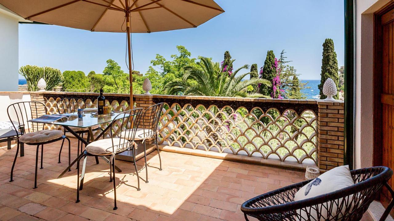 La Matrangela Charme Apartments Taormina Exterior photo