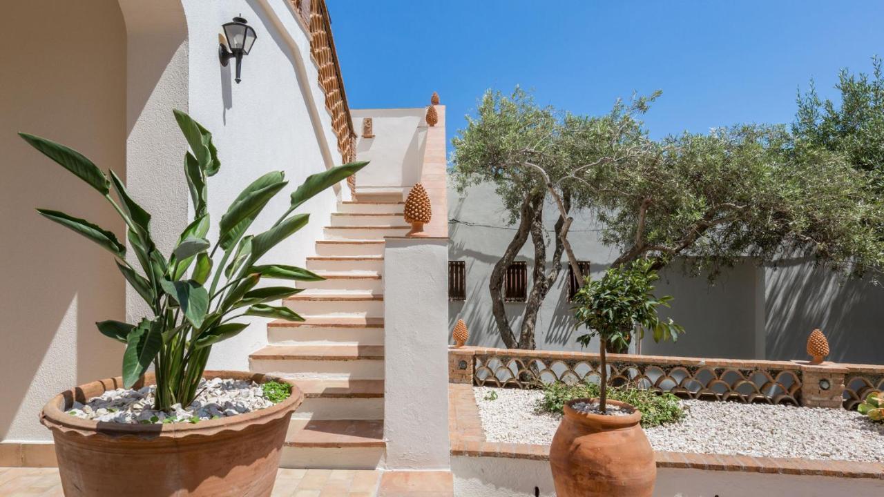 La Matrangela Charme Apartments Taormina Exterior photo